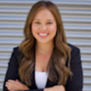 Meet your Posher, Jacqueline